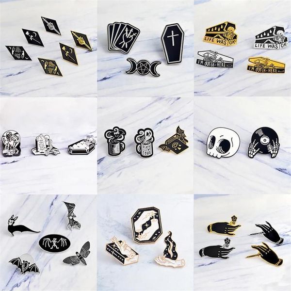 Pins Broschen Set Emaille Pins Punk Dunkelschwarz Brosche Hexe Magie Schädel Vampir Knopf Denim Abzeichen Gothic Revers Custom Schmuck Gif274b