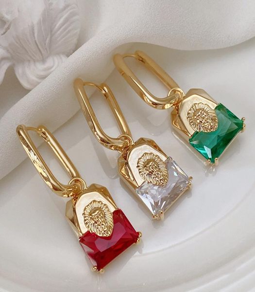 Novo design barroco vintage assimétrico leão com diamantes brincos de gota de cristal feminino039s brinco de argola senhoras designer je4567003