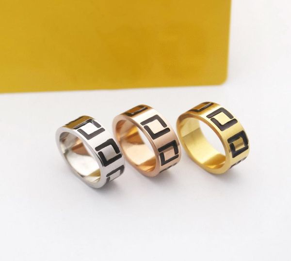 Europa America Fashion Style Lady Donna Lettera incisa in acciaio al titanio con anelli larghi in oro 18 carati smaltati neri US6US93235717