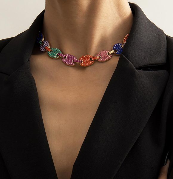 Neue trendige ins bunte Volldiamant-Zirkonia-Strass-hübsche 3D-Schmetterlings-Halskette, modische Damen-Statement-Choker-Halskette, Gold9383210