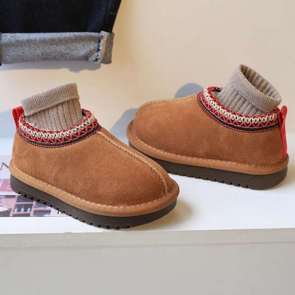 2023 designer meninas neve inverno nova versão coreana pelúcia um pé sapatos de algodão para crianças conforto tendência e botas tornozelo criança