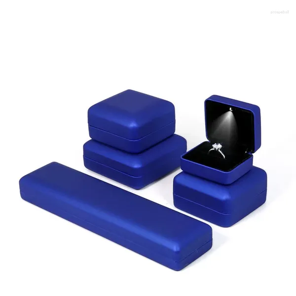 Sacchetti per gioielli Scatola luminosa a LED Confezione blu tesoro Anello Bracciale Coppia Collana Regalo di diamanti