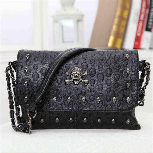 Mulher Bolsa Skull Skeleton Chain Lady Tote Solor Color ombro bolsa de couro pu PU Crossbody para mulheres bolsa de ombro y211214f