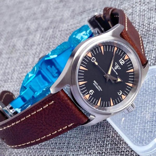 Armbanduhren Tandorio NH35A Schwarzes Zifferblatt 20ATM Diver Automatik Herrenuhr Leuchtende 36mm Armbanduhr Saphirglas Vintage Uhr Lederarmband