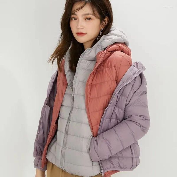 Trench da donna Autunno Inverno Donna Piumino d'anatra bianco leggero Parka Cappotto ultraleggero femminile Piumino caldo Capispalla corti