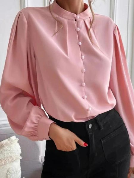 Kadın bluzları bahar yaz kadınlar rahat saten gömlek üst zarif uzun kollu polo yaka ofis bayan lüks düğmesi gevşek pembe bluz 2023
