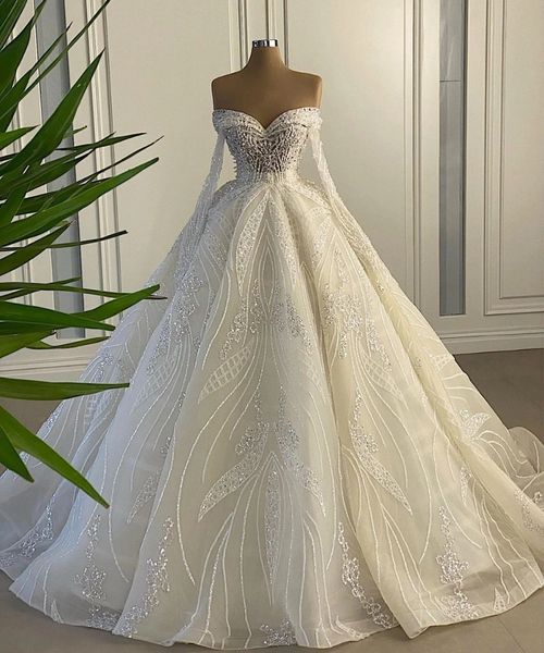 Abiti da sposa eleganti con spalle scoperte Abiti da sposa maniche lunghe con perline di perle Abiti da sposa romantici su misura in pizzo