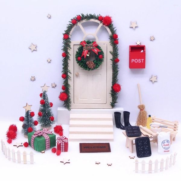 Dekoratif Figürinler Dollhouse Minyatür Noel Sihiri Tiny Peri Ahşap Elf Gnome Dome Kapısı Mini Çelenk Simülasyon Merdiveni