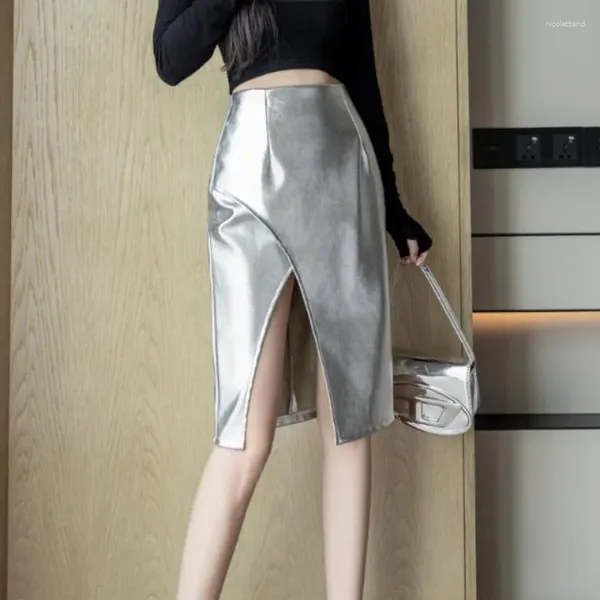 Röcke Metallic-Silber-Leder, sexy Midi-Bleistiftrock mit Vorderschlitz, schmale Hüfte, unregelmäßiges schwarzes PU-Knie