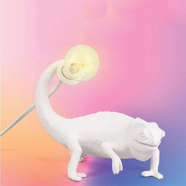 Lâmpadas de mesa Nordic Designer Lizard Lâmpada de cabeceira Moderna Bonito LED Resina Animal Camaleão Cama Sala de estar Home Deco Light FixtureTabl255q