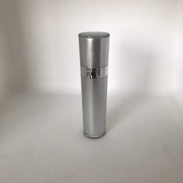 Bottiglie di stoccaggio Confezione cosmetica in plastica con pompa per lozione a forma di cono in acrilico argento da 50 ml