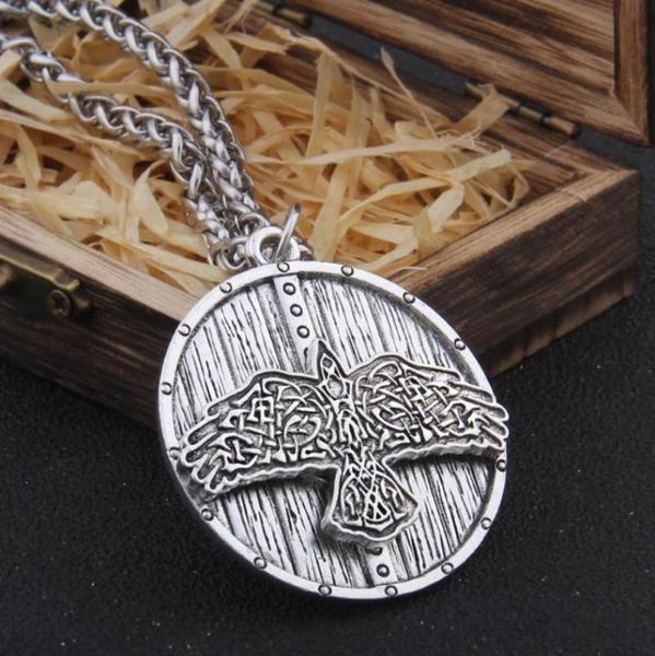 Ожерелье железного цвета с кельтским орлом и щитом викингов с цепочкой из нержавеющей стали в подарок для мужчин и деревянной коробкой6740260