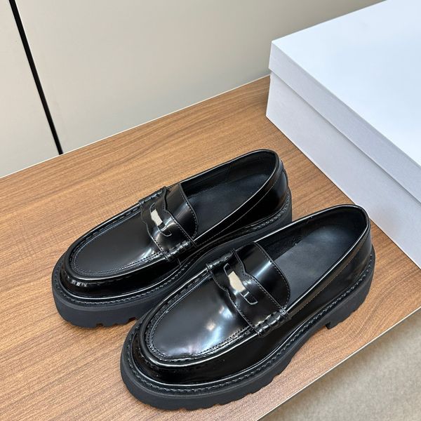 Yüksek kaliteli retro tarzı orijinal deri mokasenler yuvarlak ayak parmakları iş resmi oxford platformu süslenmiş payetli lüks tasarımcı fabrika ayakkabısı kutu ile