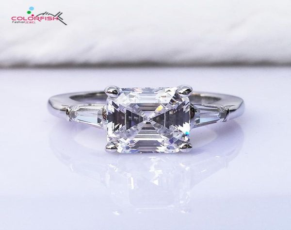 Colorfish Luxury Asscher Cut Three Stone noivado anel 3 card brilhante NSCD Synthetic Mulheres 925 Sterling Silver Wedding Ring J4902057