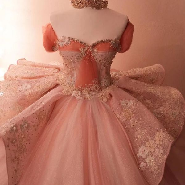 Erröten rosa geschwollene Prinzessin Quinceanera Kleider 2024 schulterfrei Applikation Perlen Gillter Pailletten Schnürkorsett Vestidos 15 Jahre rosa