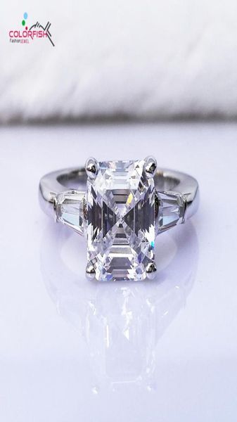 Colorfish Anello di fidanzamento di lusso con tre pietre con taglio Asscher Anello di fidanzamento in argento sterling 925 con brillante sintetico da 3 carati J4114654