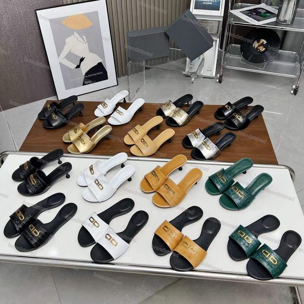 Дизайнерские сандалии Paris Groupie Sandal CROCO Pattern Кожаные тапочки для бассейна Шлепанцы на плоской подошве Женские сандалии-мюли Женские туфли на высоком каблуке 5 см Размер 35-43