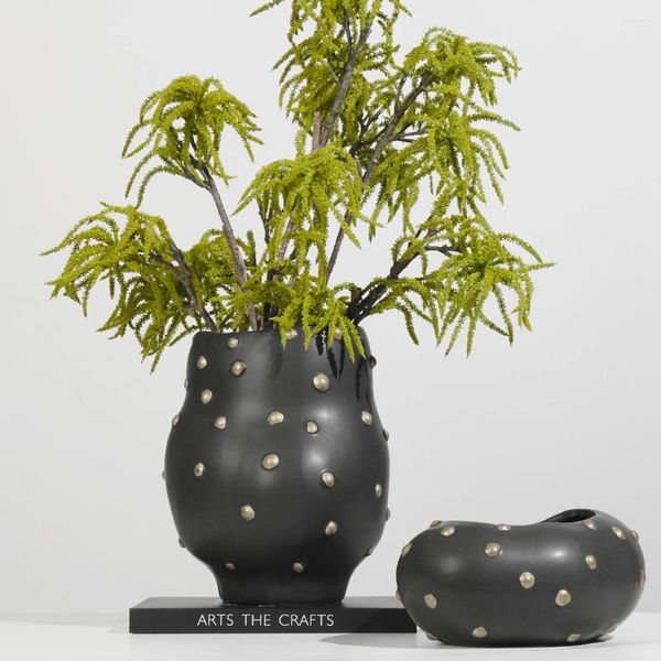 Vazolar Modern Ev Yemek Masa Tableti Çiçek Yumuşak Dekorasyon Süsleri Siyah Altın Dot Seramik Vazo Model Oda Dekorasyon Fot Pot