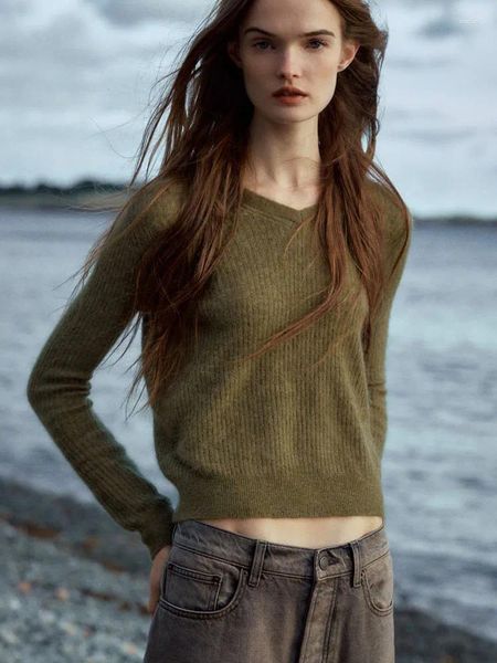 Kadın Sweaters 2023 Sonbahar Karışık Kaburga Örgü Sweater Yuvarlak Boyun Uzun Kollu Örme Külot Günlük Alt Gömlek