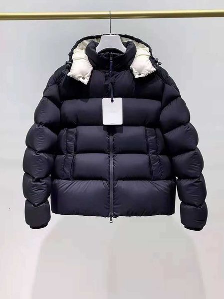 Herren-Daunenparkas 2023 neue Daunenjacke für Herren, schwarz, verdickt, warm, große Tasche, Entendaunen-Skianzug mit Kapuze, hochwertiger MantelL231213