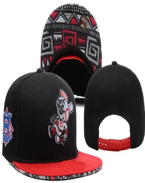 Yeni Marka Tasarım Kırmızılar Şapkalar Erkek Kadın Beyzbol Kapakları Snapback Düz Renkler Pamuk Kemik Avrupa Stilleri Moda Hat6893638