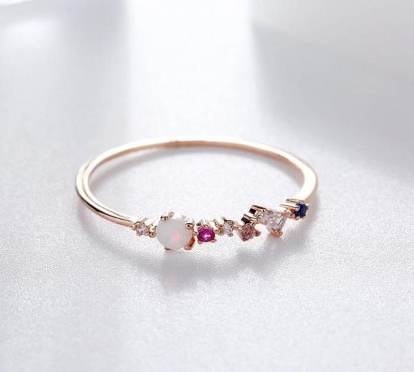 Anello con zirconi cubici colorati in pietra opale di alta qualità per donna Design unico in colore oro rosa3032138