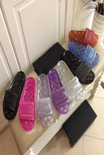 2021 новые темпераментные женские тапочки для отдыха Buty Damskie Кожаные резиновые сандалии Секс-шлепанцы Летние Mujer Мягкая модная обувь большого размера 1451516