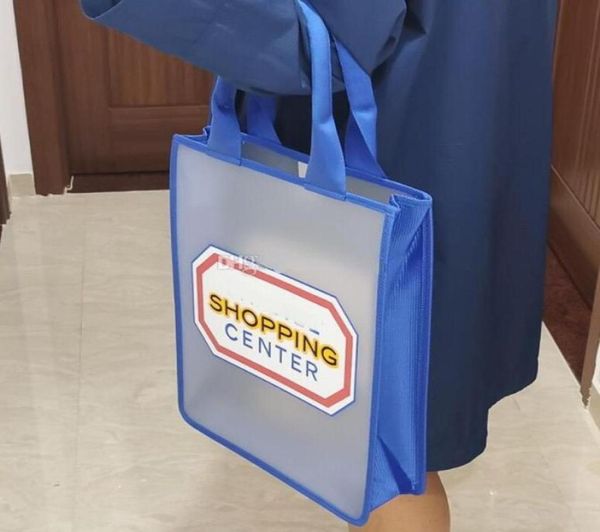 Yeni klasik su geçirmez vintage tarzı alışveriş plastik çanta moda desen plaj seyahat çantası kadınlar yıkama çanta kozmetik makyaj depolama 3619650