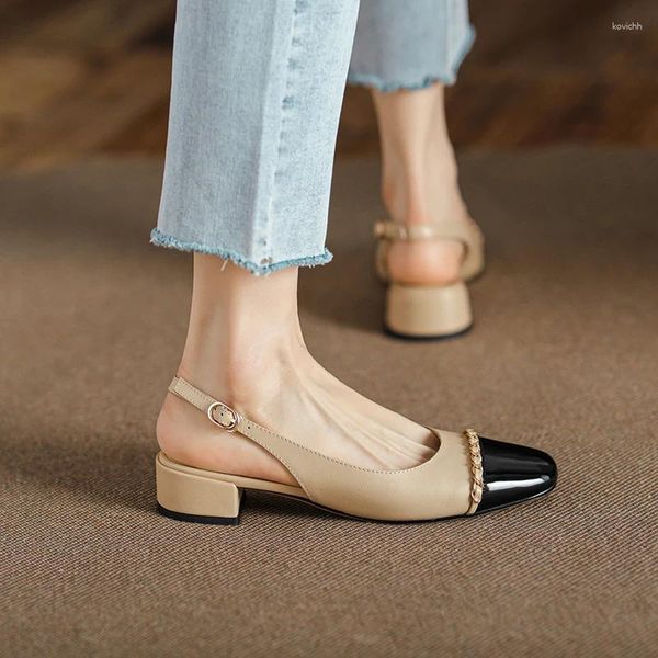 Сандалии из натуральной коровьей кожи в стиле пэчворк с круглым носком и металлической цепочкой, повседневная женская летняя обувь с открытой пяткой, женская обувь