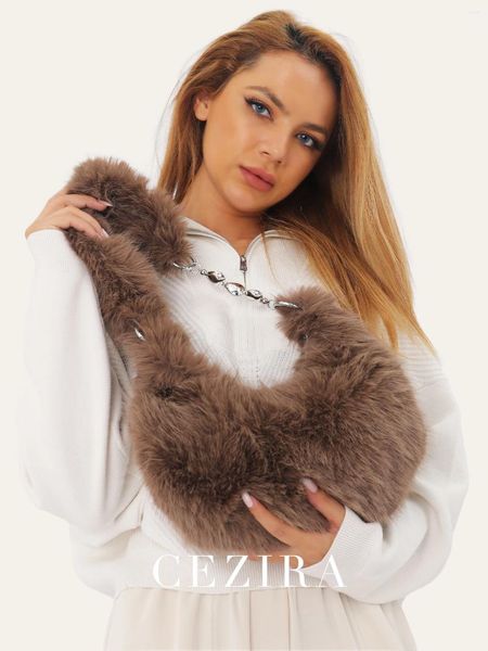 Sacos de noite Cezira Luxo Plush Soft Faux Fur Hobo Mulheres Funky Bonito Coração-em forma de Corrente Zipper Fechamento Ombro Cross Body Bag Moda Presente