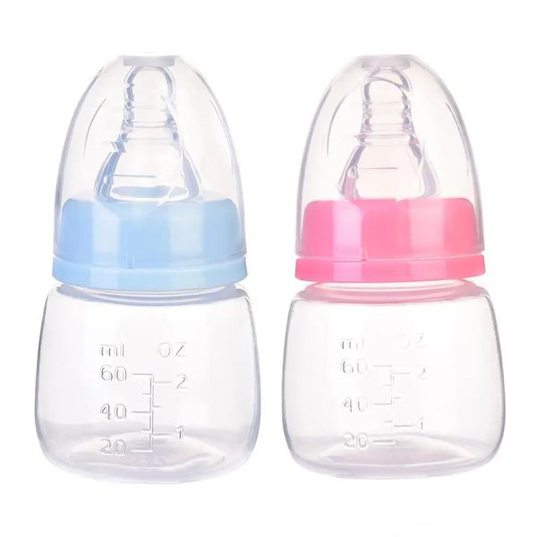 Детские бутылочки # 60 мл Babyborn Мини-портативная бутылочка для кормления без BPA Безопасная детская кормушка для ухода за сосками Фруктовый сок Бутылочки для молока 231214