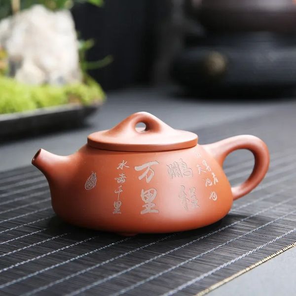 Garrafas de água artesanais bule de argila roxa chinês yixing zisha chaleira conjunto de utensílios de chá uso doméstico potes gongfu 231214