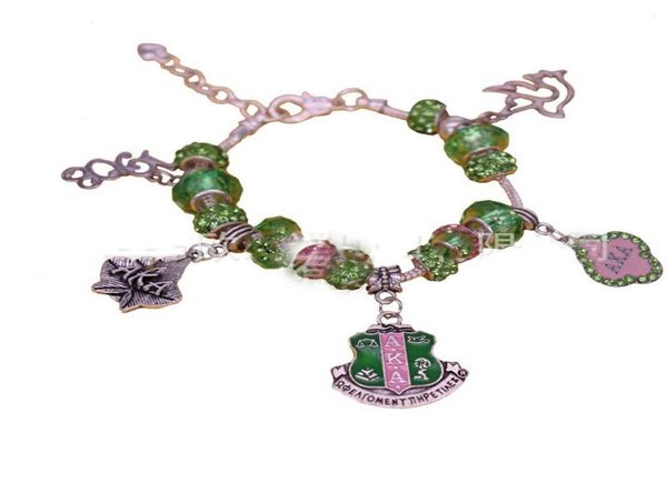 AKA Beaded Sorority Charm-Armband, rosa und grünes Glasperlen-Armband, Geschenk für Soror-Frauen, auch bekannt als Spira Wrap Jewelry K23065277