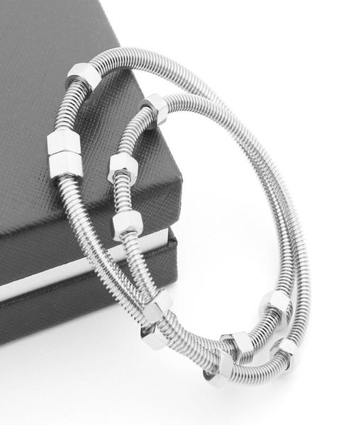 Fabbrica diretta 2017 ultimo braccialetto a 6 viti braccialetto in acciaio al titanio braccialetto da uomo e da donna con coppia di fili braccialetto2419069