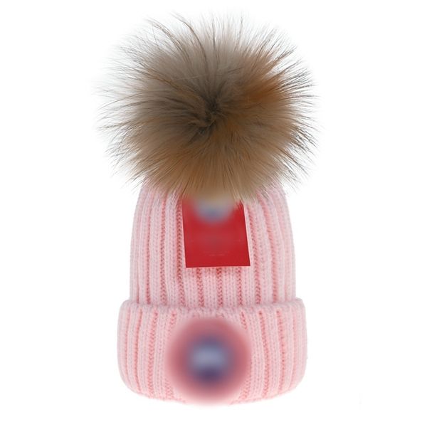 Tasarımcı Kış Kapağı Örme Beanie Yün Şapka Erkekler Kadın Tıknaz Örgü Kalın Sıcak Sahte Kürk Pom Beanies Şapkalar Kadın Bonnet F2