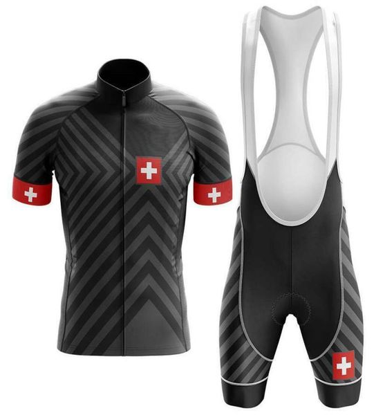 Neues 2022 Schweiz Black Cycling Team CCC Trikot 19D Pad Bike Shorts Set schnell trocknend Ropa Ciclismo Herren Pro BICYCLING Maillot Culo4712272