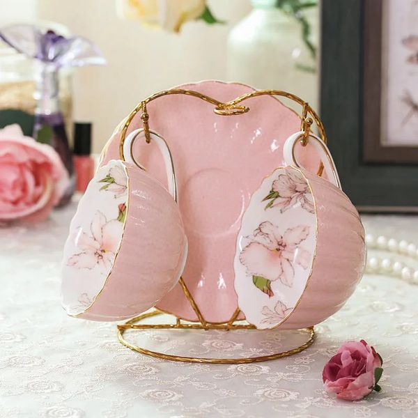 Tassen Rosa Porzellan-Kaffeetasse und Untertasse Set 200 ml Englischer Nachmittagstee Frühstücksmilch Coffeeware-Becher Keramik 231214