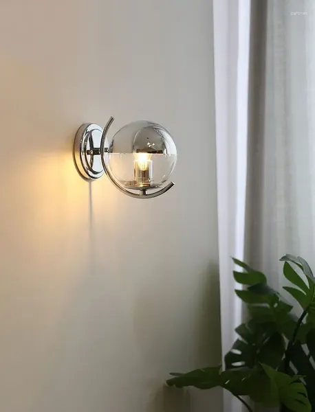 Spazio lampada a parete sfera argento semplice fagioli magici eleganti piccole lampade con le lampade cromate semi-placcate in vetro corridoio camera da letto