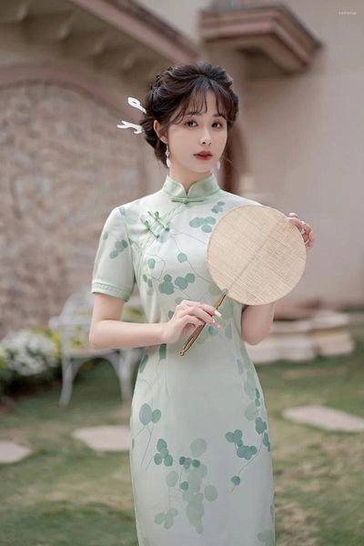 Этническая одежда, женское зеленое фиолетовое платье Cheongsam с цветочным принтом, винтажное платье с короткими рукавами, большие размеры, костюмы для вечеринок в китайском стиле, средней длины Qipao M To