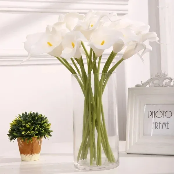 Fiori decorativi 5/10 pezzi Real Touch Calla Lily artificiale bianco bouquet da sposa addio al nubilato festa decorazione floreale per la casa finto