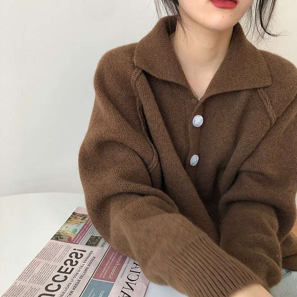 Cardigan lavorato a maglia con colletto ribaltabile per le donne in autunno e inverno, vestibilità ampia nuova versione coreana, retrò e alla moda, abbigliamento esterno ampio,