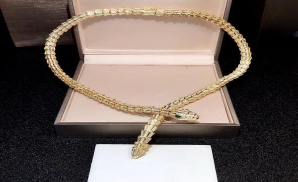 Luxury Fashion Lady Messing Full Diamond Scales Grüne Augen Zirkon Schlange 18k plattiert Gold Halsketten Chokers 3 Color2629066