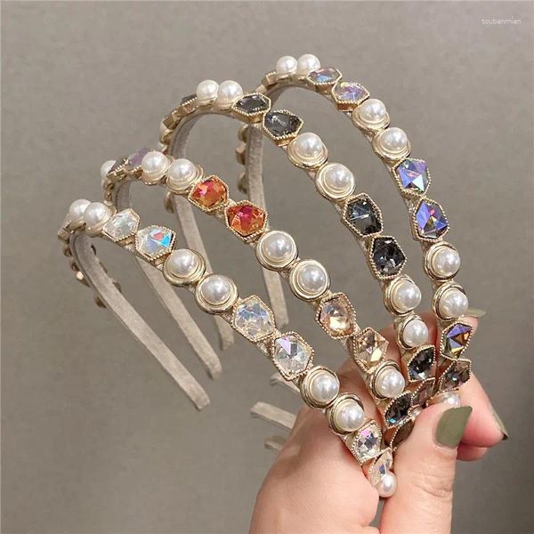 Fasce per capelli con strass di perle coreane da donna 4 colori stile francese fascia vintage accessori per capelli moda corte 2023 regali