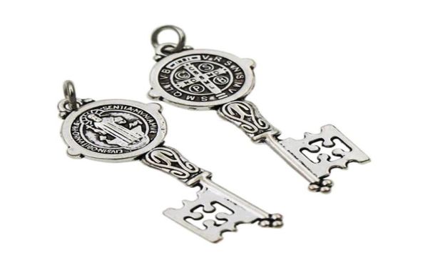 Cattolicesimo Medaglia Benedetto Cristo Redentore Chiave Distanziatore Fascino Perline Pendenti T1686 16.5x41mm Risultati dei gioielli Components1699973