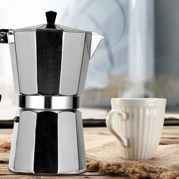 Kahve kapları Moka Kahve Pot Espresso Latte Percolator Soba Kahve Makinesi Espresso Pot İtalyan Kahve Makinesi 50/300/450ml Alüminyum 231214