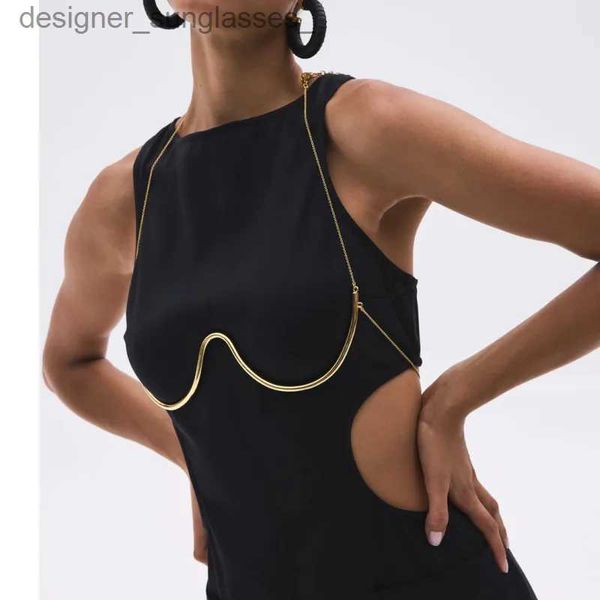 Altri accessori moda Donna Semplicità Catena Reggiseno Bo Gioielli Petto Catena Metallo Fascino tondo Tren Sexy Regolabile Golden San Beach Regalo PartyL231215