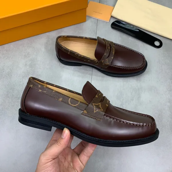 20 stile uomo scarpe eleganti firmate scarpe oxford in pelle verniciata scarpe formali maschili taglia grande 38-45 uomini belli scarpe a punta per matrimonio