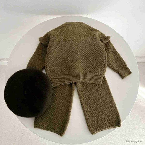 Set di abbigliamento 2023 coreano primavera autunno ragazza del bambino 2 pezzi vestiti set maglione lavorato a maglia volant cappotto vintage pantaloni a gamba larga vestito della neonata abiti R231215