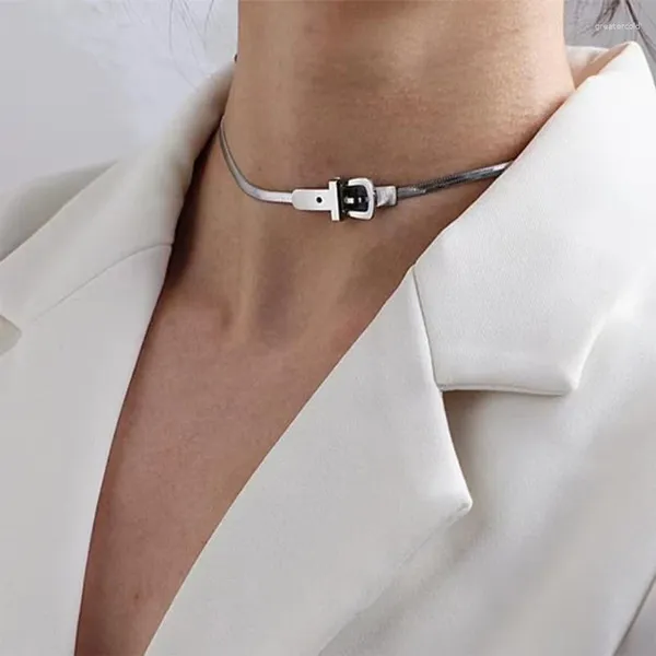 Choker Kemer Toka Collarbone Zinciri Kadın Minimalist Soğuk Rüzgar Gelgit Hip-Hop Kolye Niche Eşsiz Punk Serin Mücevherat