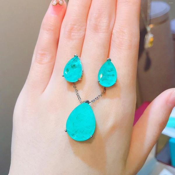 Kolye küpeleri Set Emerald Paraiba Armut Şeklinde Küpe Kolaylıkların Canlı Akışı Toptan Minimalist Kadın Kolye Üreticileri